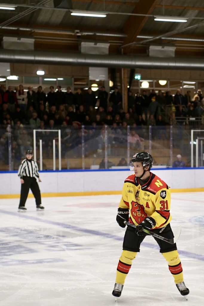 Svag andra period straffade Enköping